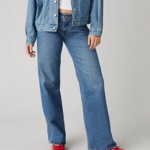Levi’s Low Loose Jean